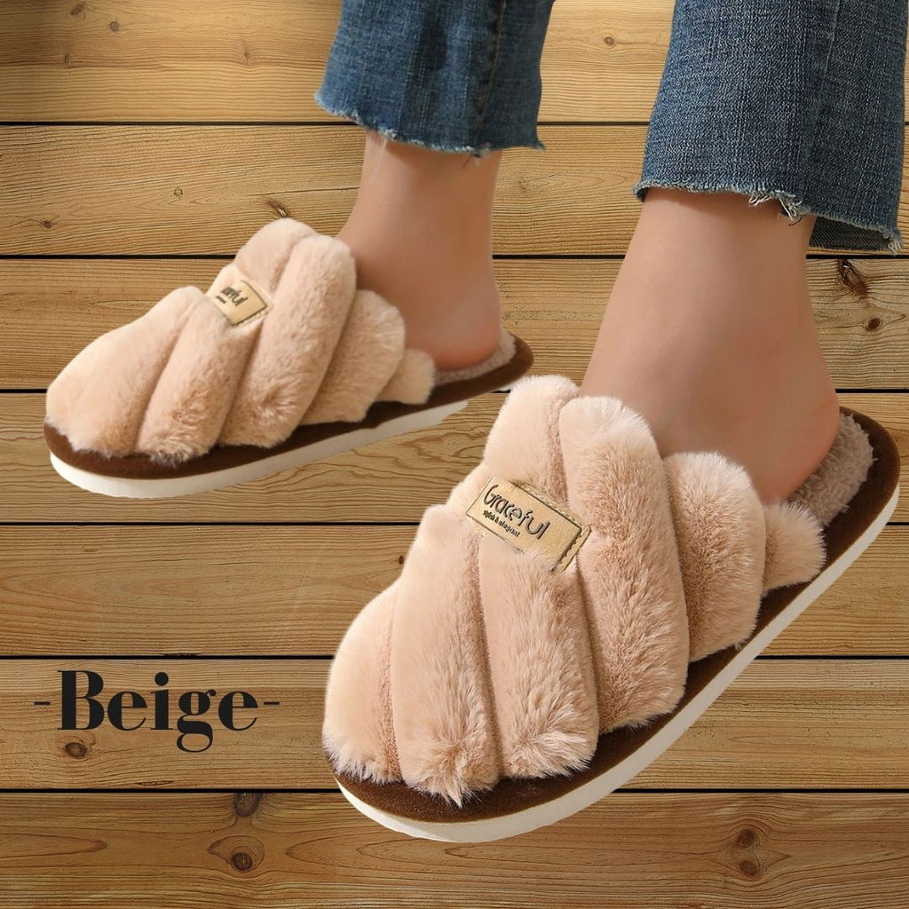 Pantoufles, chaussons femme chaudes, hiver, beige, fausse fourrure, doux, cocooning ambage modèle MARJO souple, antidérapant, détente, sexy, aestetic